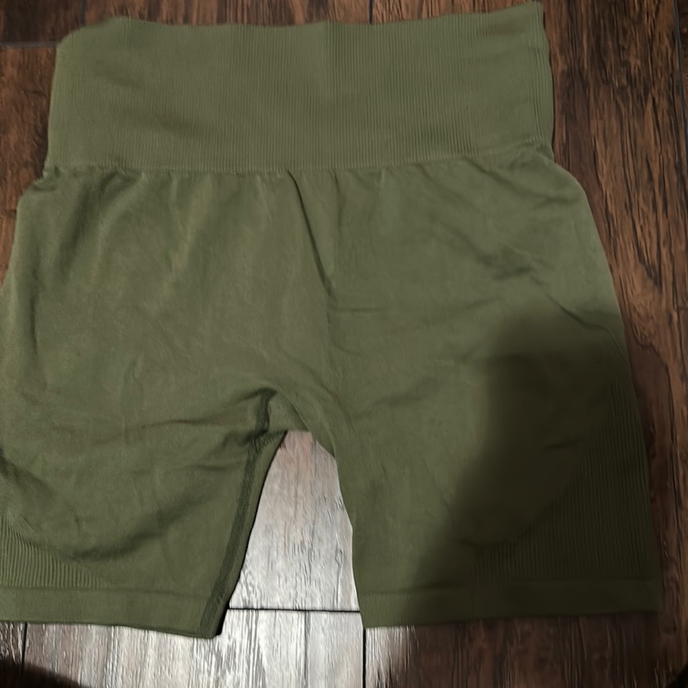 Seamless Zella Shorts